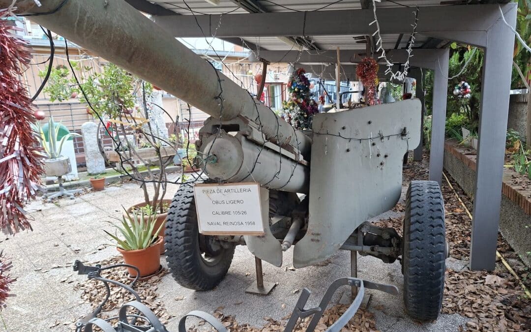 La asociación Vicus Albus, obligada a deshacerse de su pieza de artillería más simbólica tras 30 años de custodia