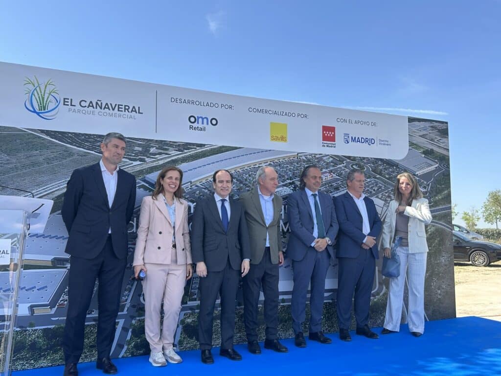 Acto de la primera piedra del Centro Comercial de El Cañaveral (Foto: Nuevo Sureste)